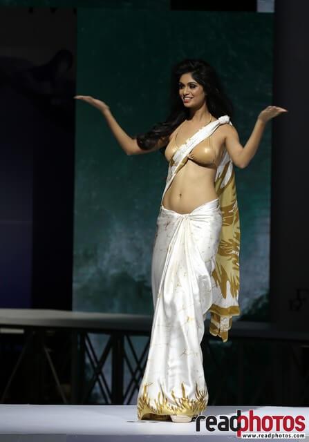 Colombo fashion week Indian actress modeling