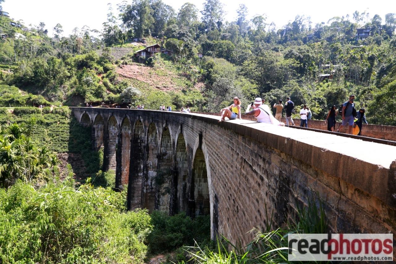 Nine arch bridge Sri Lanka - Read Photos