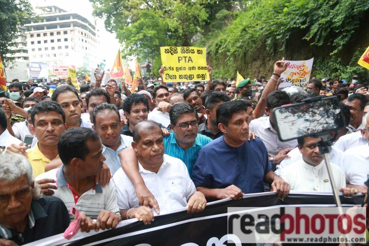 multi-party protest to go ahead despite govt 2022/11/02